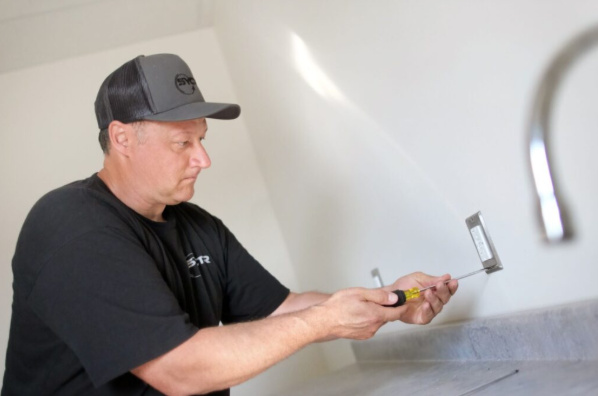 Electricians in North Bay and the Hidden Cost of DIY or Unlicensed Electrical Work