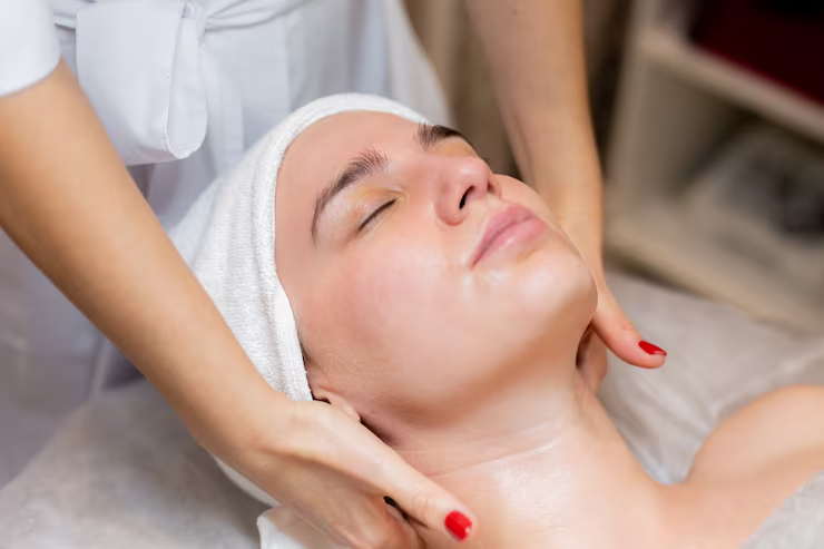 How Custom Facial Treatments in Fresno Address Changing Skin Needs Throughout the Year